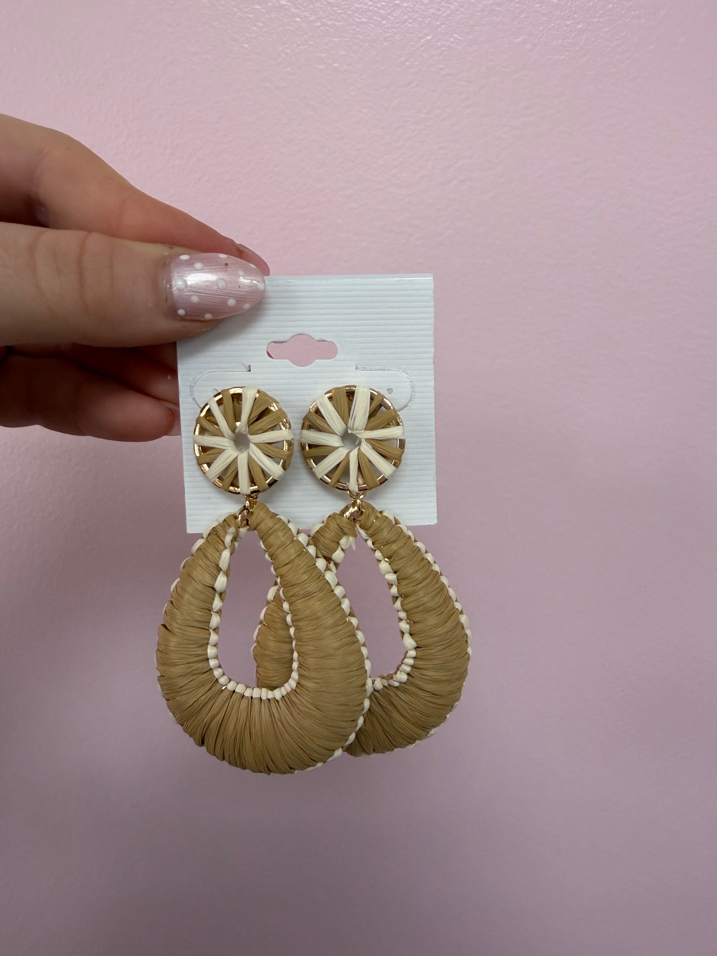 Raffia Gradual Teardrop Earrings