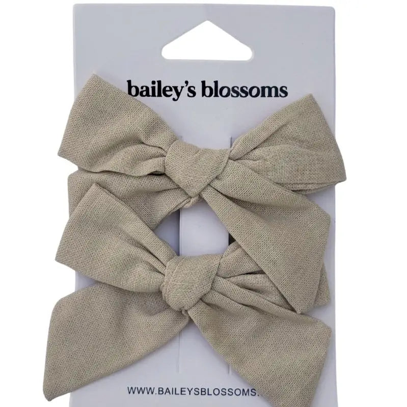 Piggy Sets Bows- Sand